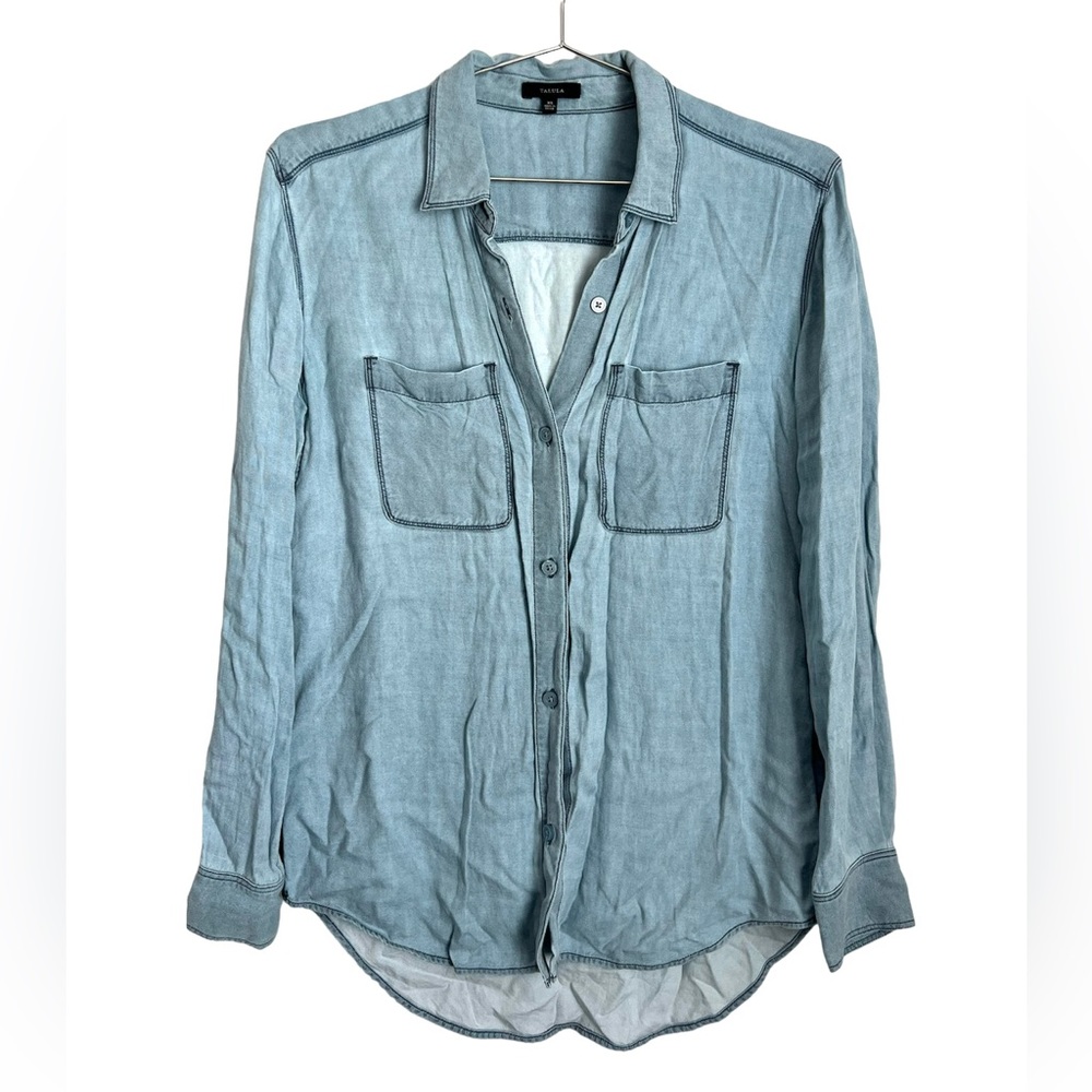 Aritzia Talula Light Blue Denim Chambray Long Sleeve Button Down Shirt Blouse XS